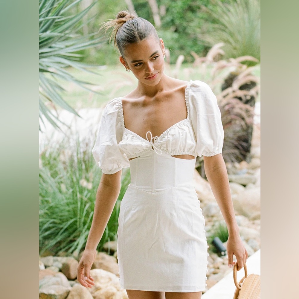 NWOT Sabo Skirt White Puff Sleeve Dress